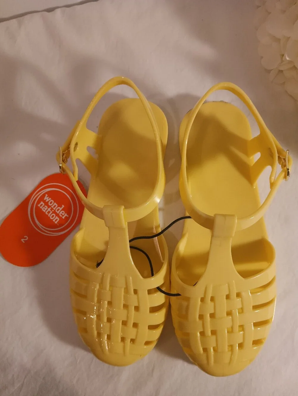 Girls Yellow Jelly Shoes NWT Size 2